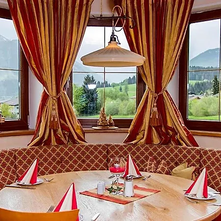 Hotell Hinteraigengut Flachau